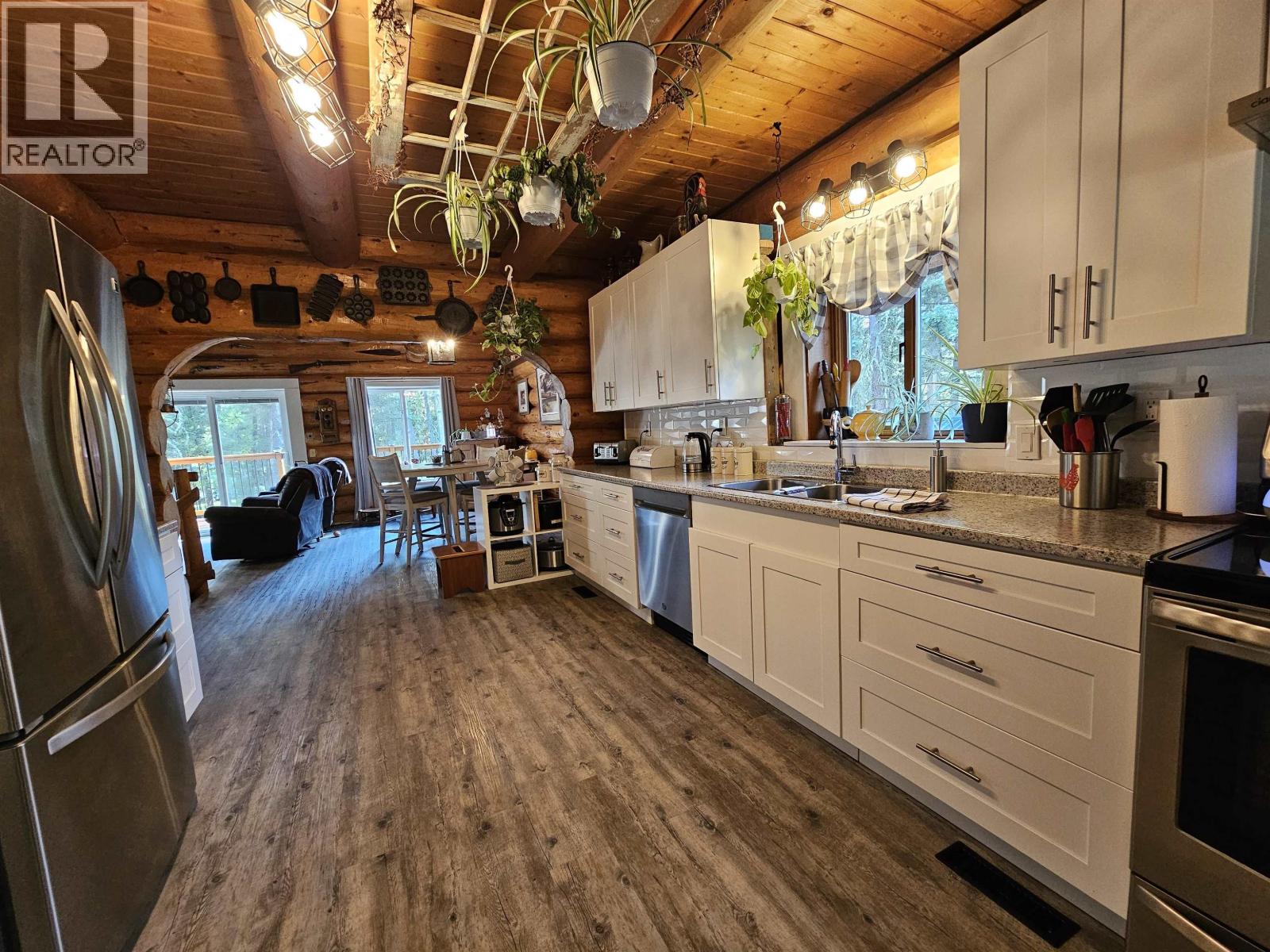 4884 Kitwanga Drive, 108 Mile Ranch, British Columbia  V0K 2Z0 - Photo 15 - R2996844