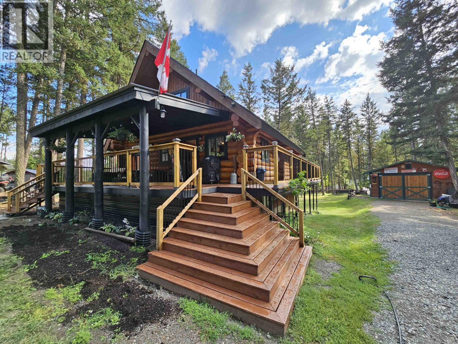 4884 KITWANGA DRIVE, 108 Mile Ranch, British Columbia