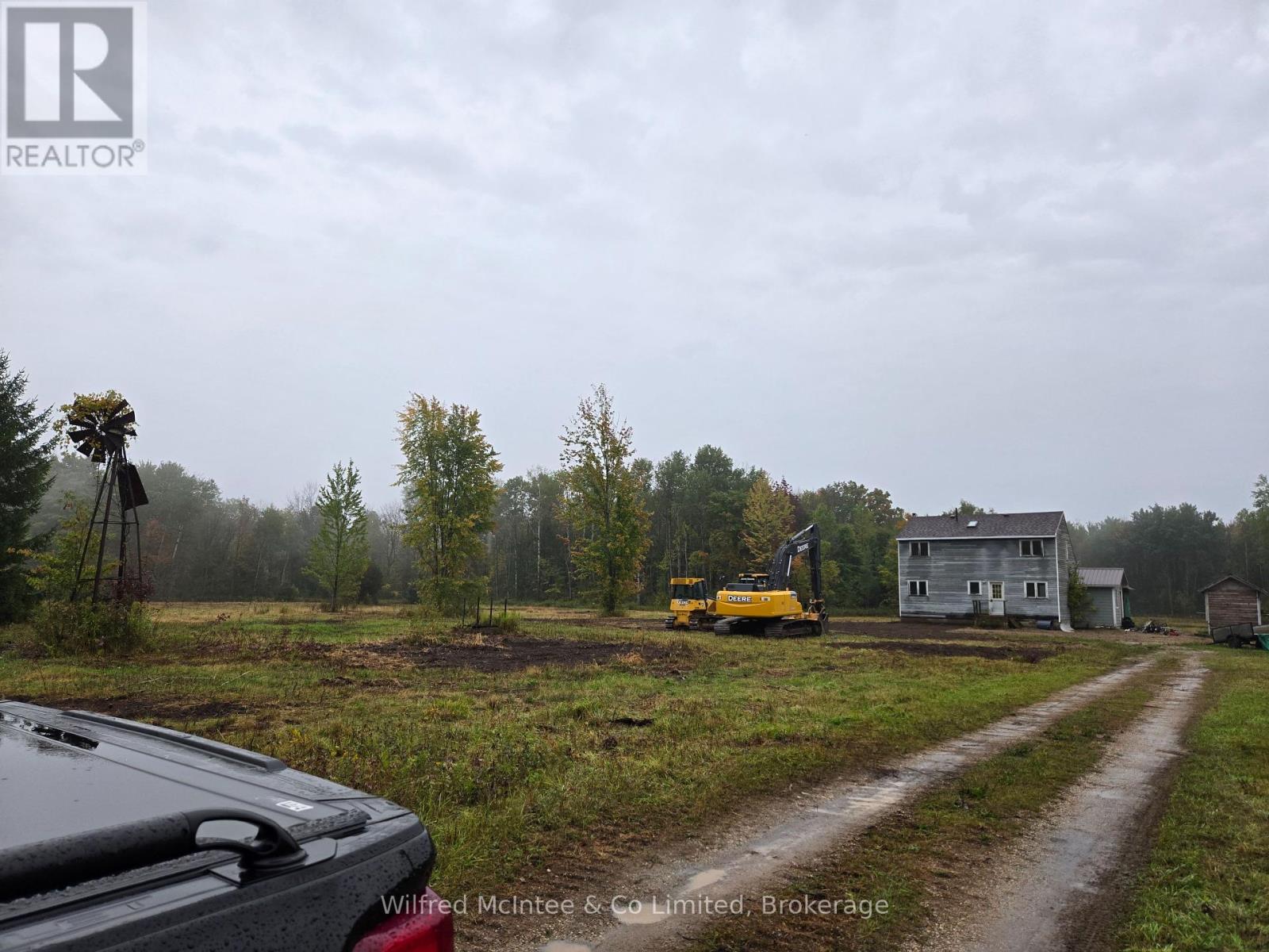 233 Gamble Road, Brockton, Ontario  N0G 1J0 - Photo 3 - X12466591
