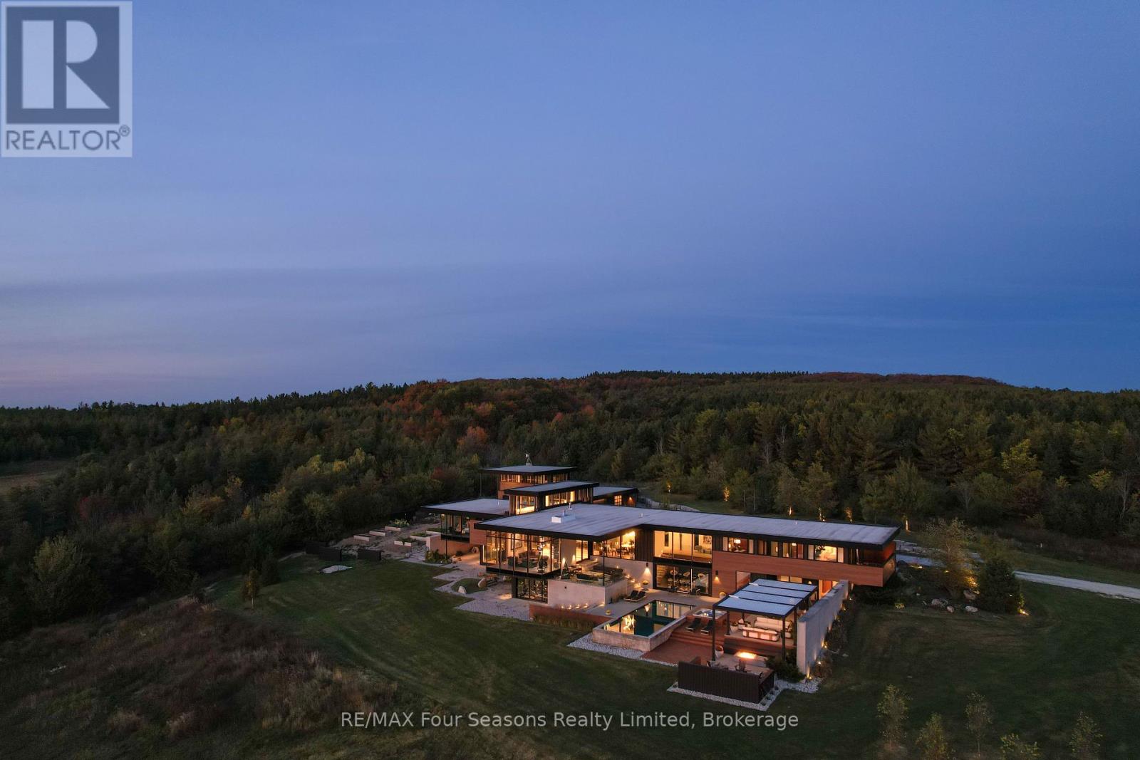 728529 21st Side Road, Blue Mountains, Ontario  N0H 1J0 - Photo 50 - X12466645