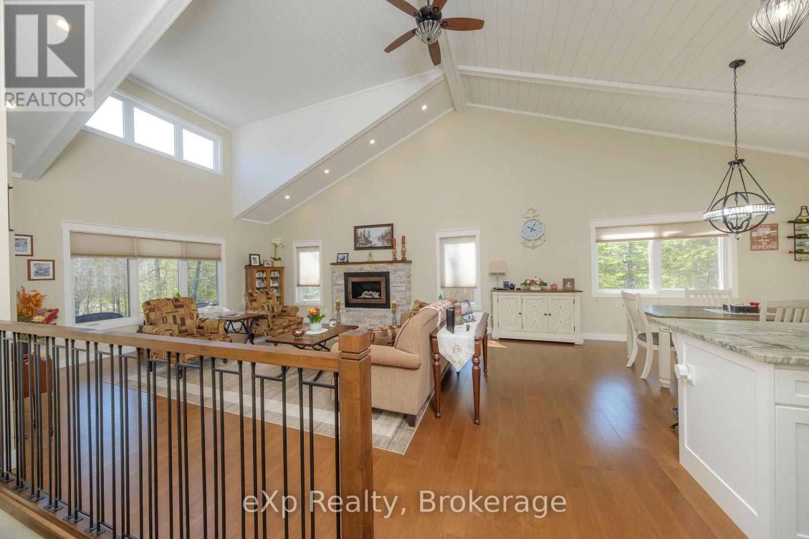 94 Birch Street, South Bruce Peninsula, Ontario  N0H 2G0 - Photo 12 - X12466684