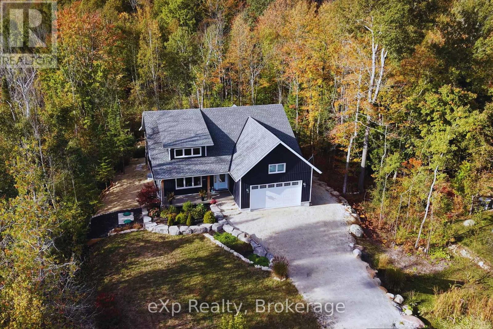 94 Birch Street, South Bruce Peninsula, Ontario  N0H 2G0 - Photo 3 - X12466684