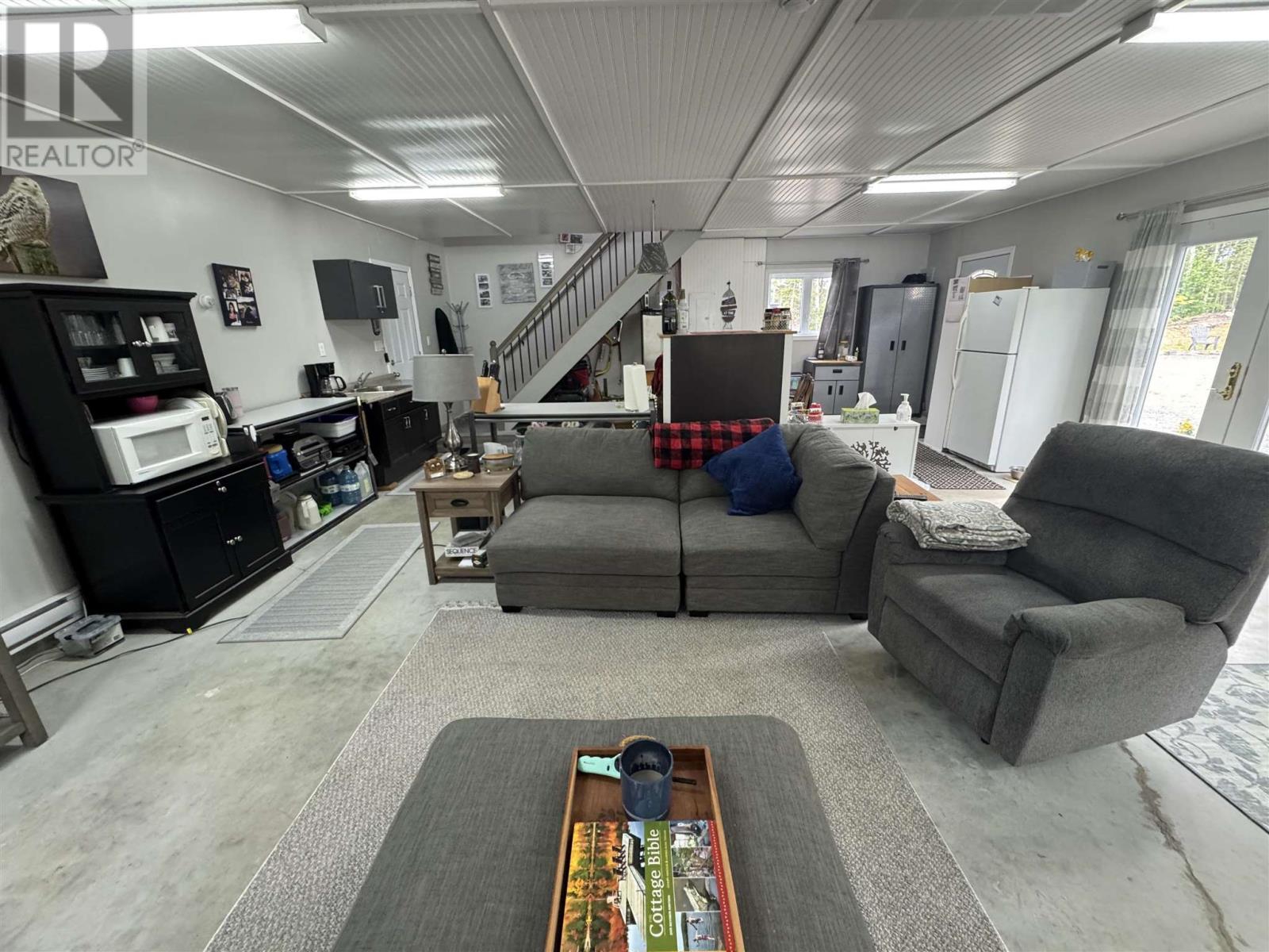 1076 Dunlop Shores Rd, Elliot Lake, Ontario  P5A 2S9 - Photo 18 - SM252997