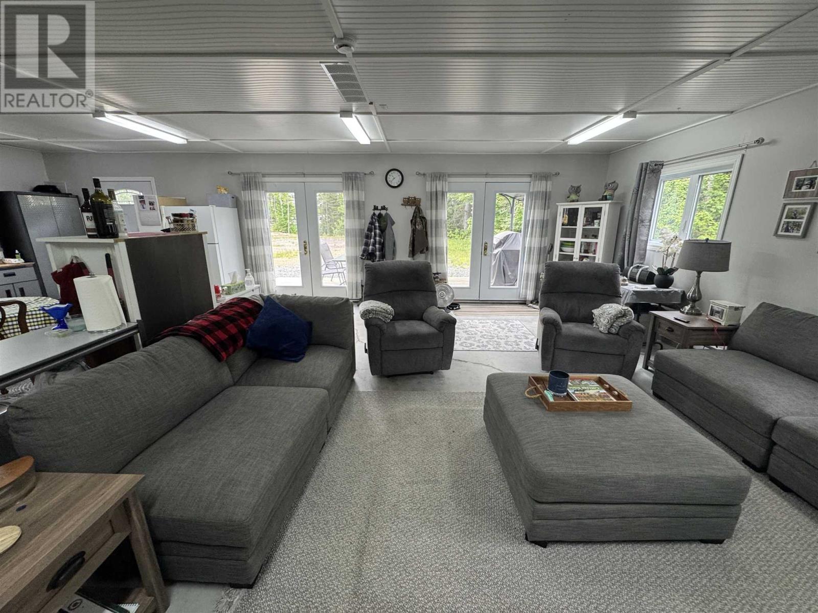 1076 Dunlop Shores Rd, Elliot Lake, Ontario  P5A 2S9 - Photo 19 - SM252997