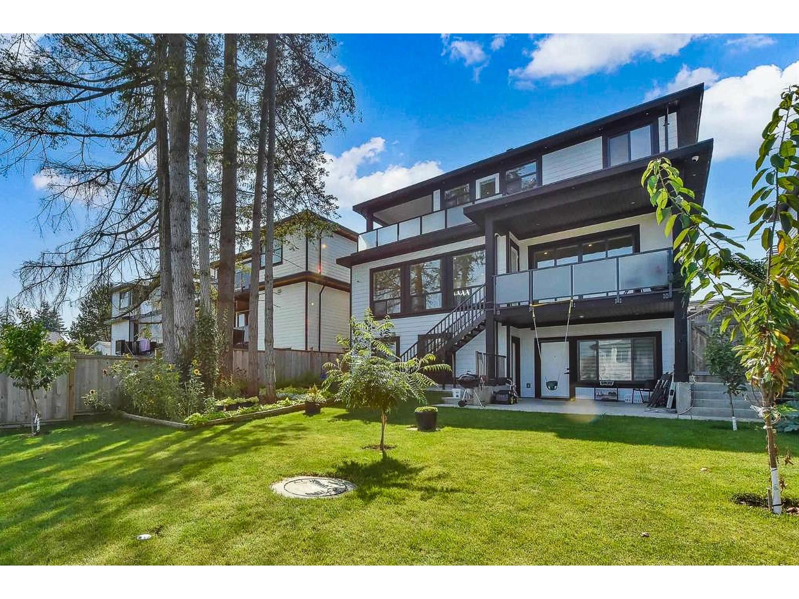 8978 160 Street, Surrey, British Columbia  V4N 2Z3 - Photo 2 - R3057919