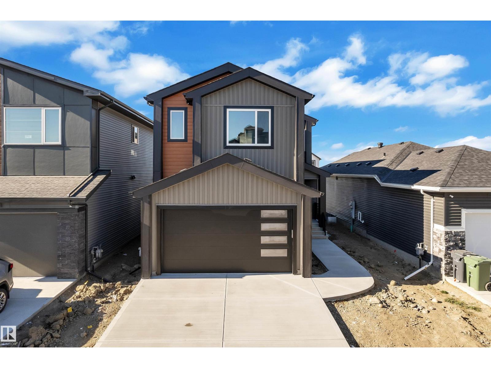 139 Creekside LN, Leduc, Alberta