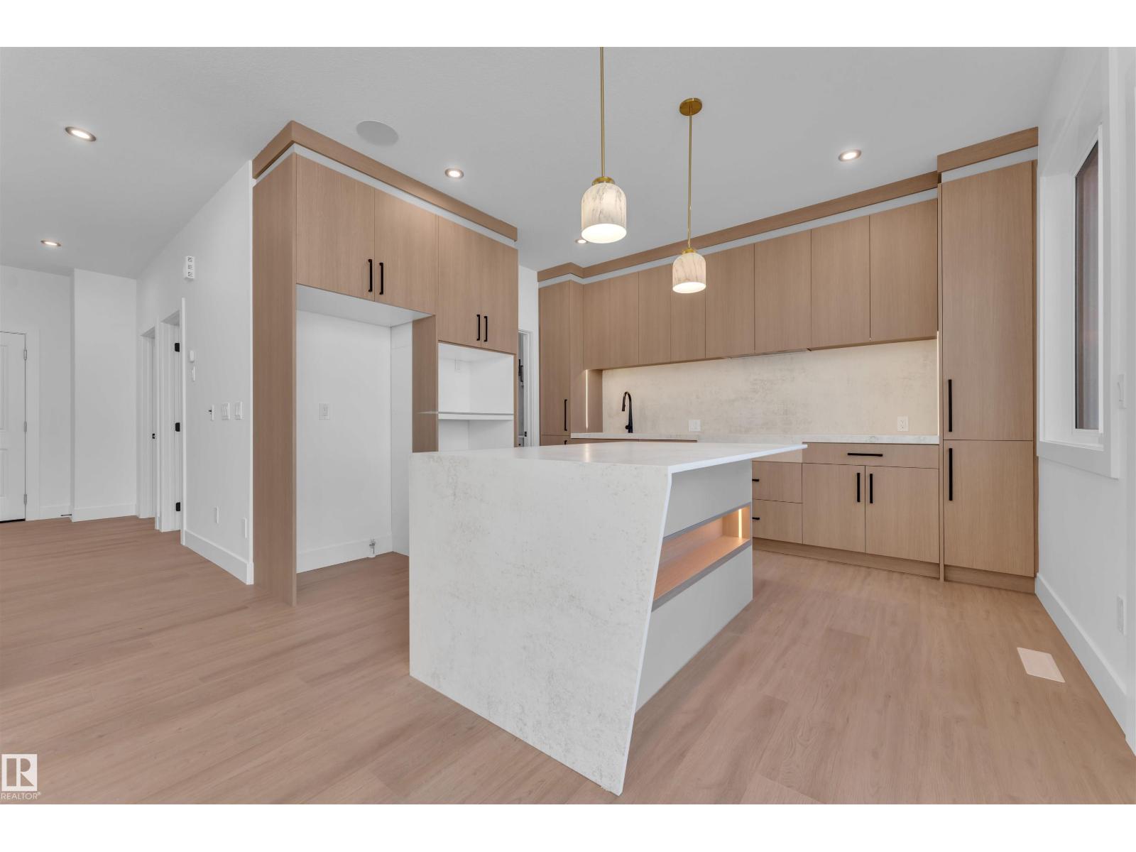 139 Creekside Ln, Leduc, Alberta  T9E 1T1 - Photo 10 - E4462368