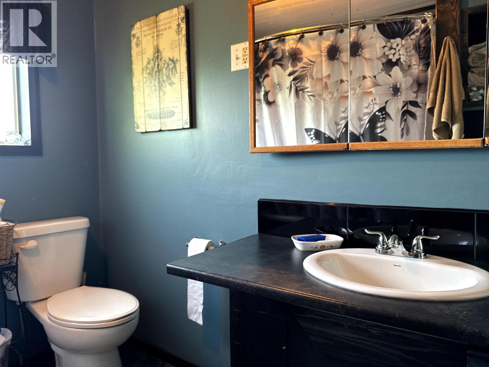 7048 S Netherland Road, Lone Butte, British Columbia  V0K 1X0 - Photo 12 - R3004060