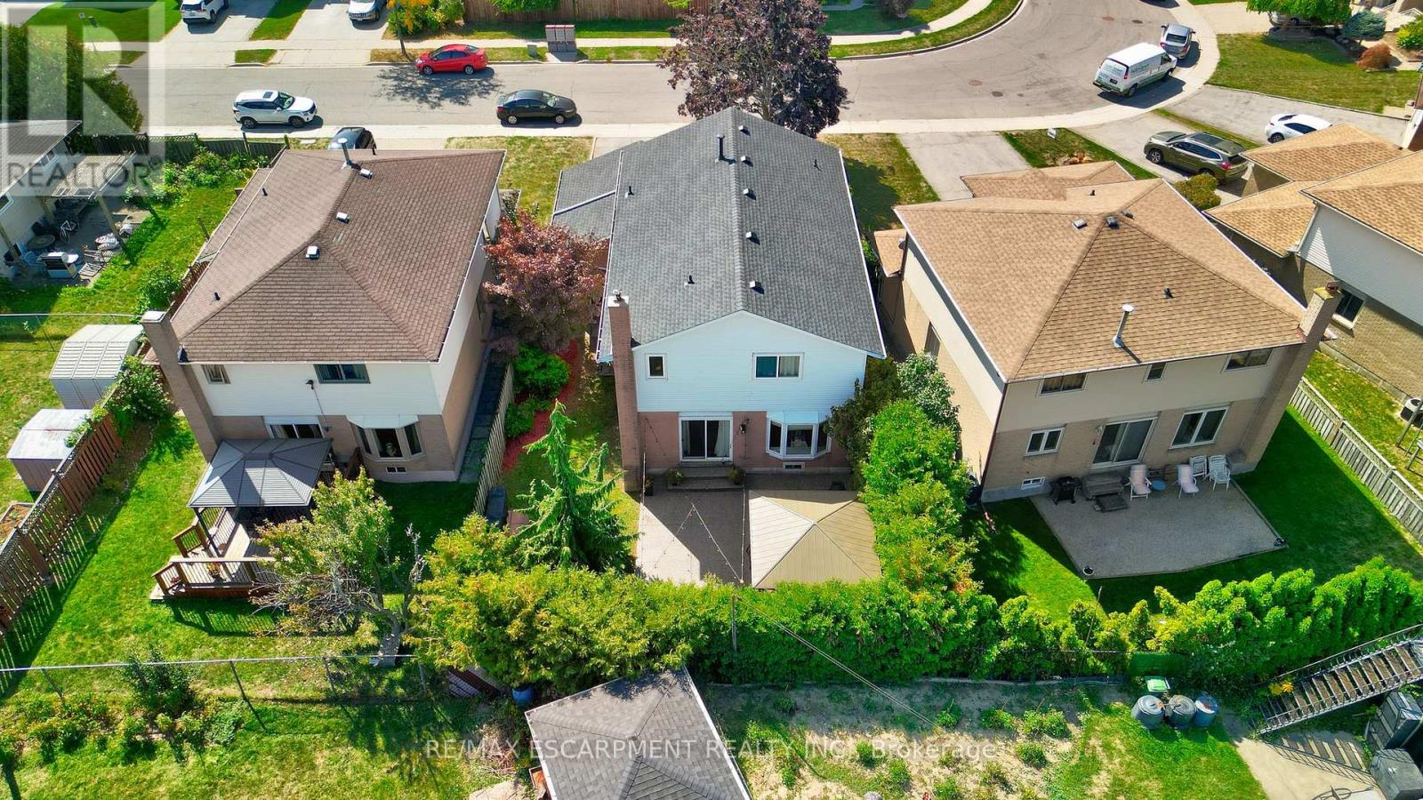 141 Templemead Drive, Hamilton, Ontario  L8W 3G4 - Photo 39 - X12466519