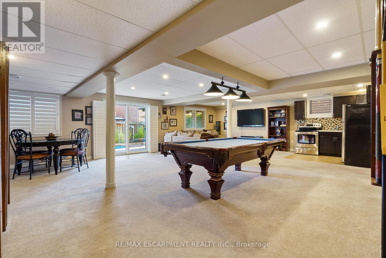 21 Shade Forest Trail, Hamilton, Ontario  L9B 0E5 - Photo 33 - X12466529