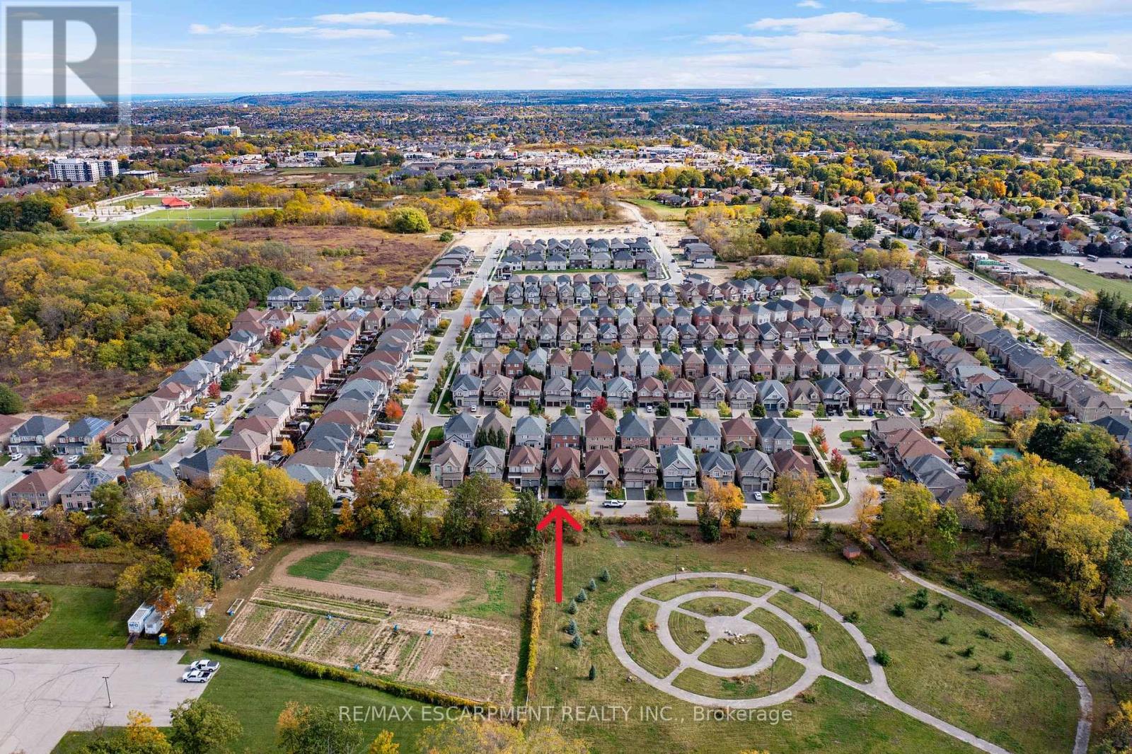 21 Shade Forest Trail, Hamilton, Ontario  L9B 0E5 - Photo 48 - X12466529