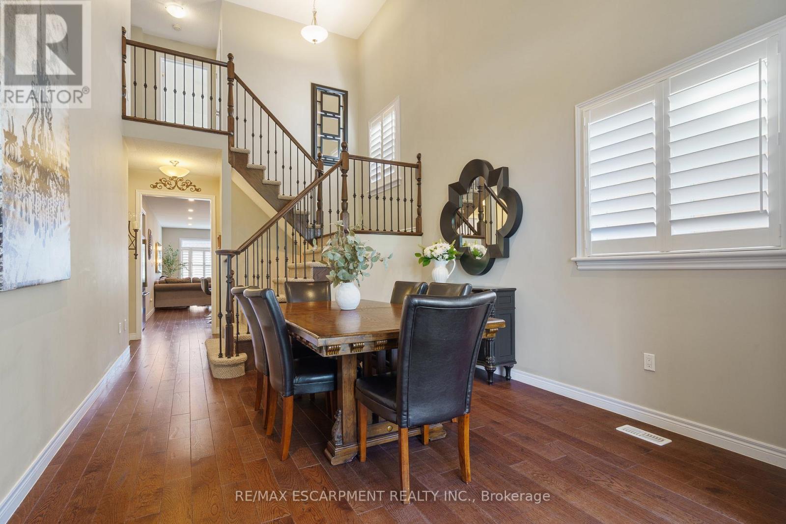 21 Shade Forest Trail, Hamilton, Ontario  L9B 0E5 - Photo 6 - X12466529