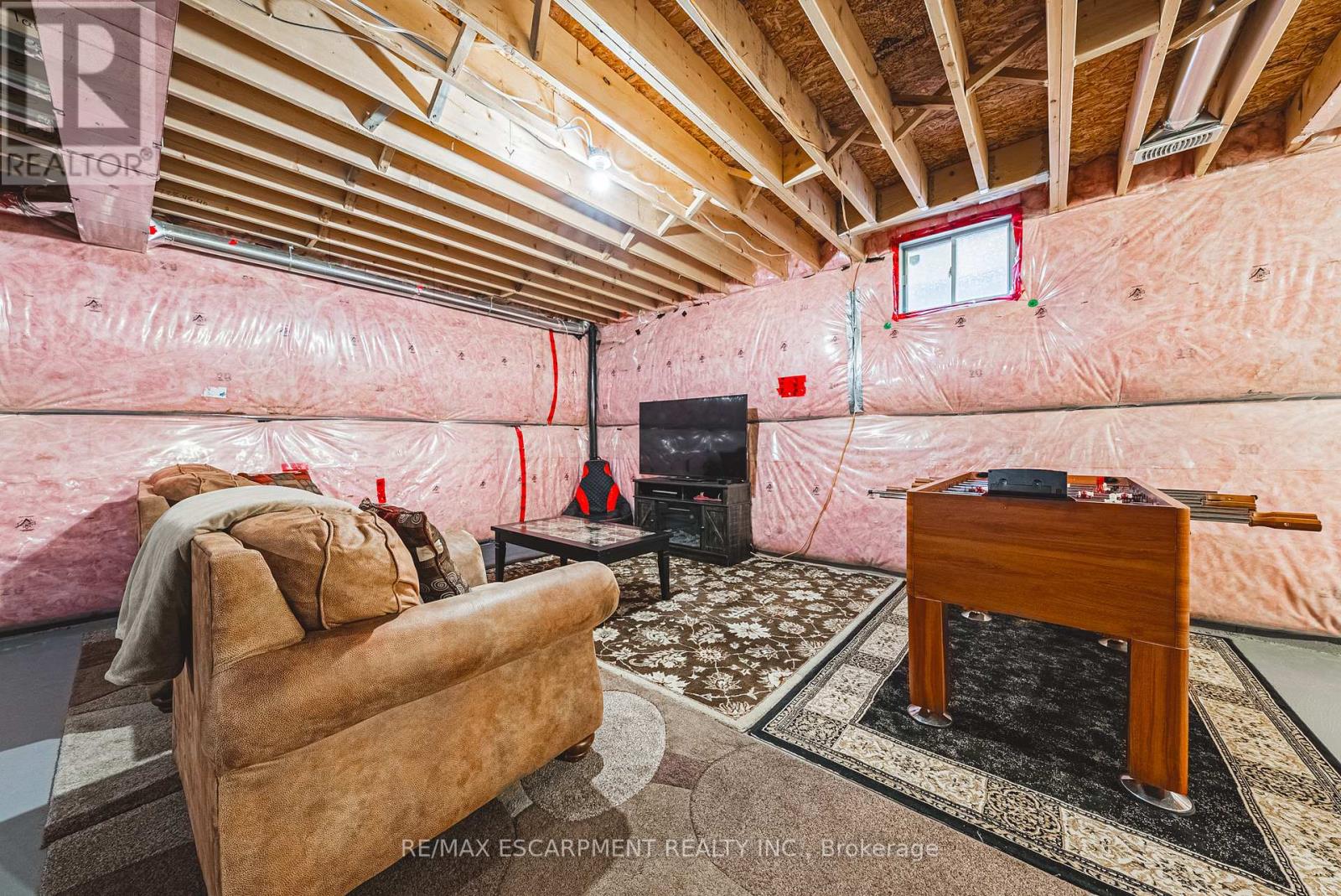 68 Kinsman Drive, Hamilton, Ontario  L0R 1C0 - Photo 41 - X12466535