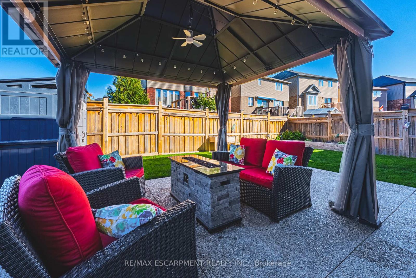 68 Kinsman Drive, Hamilton, Ontario  L0R 1C0 - Photo 46 - X12466535