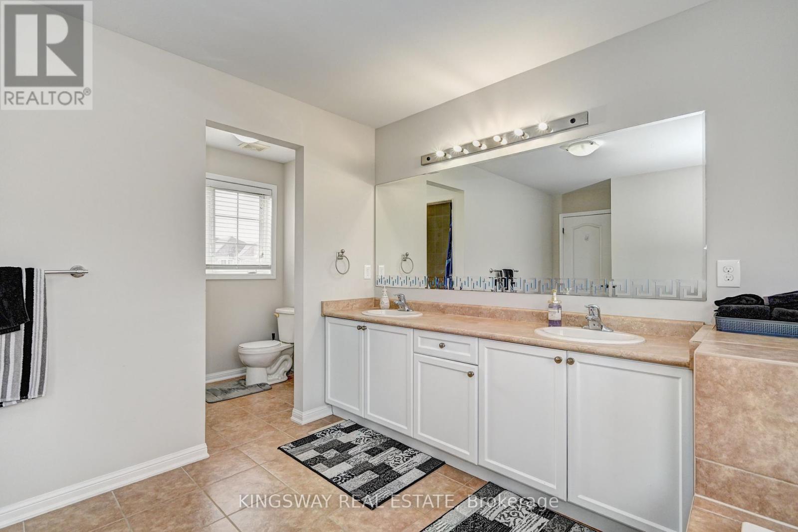 32 Weir Street, Cambridge, Ontario  N3C 0B9 - Photo 24 - X12466539