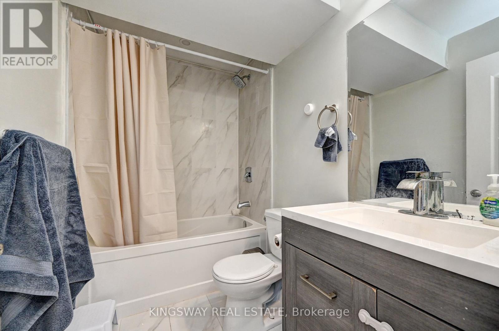 32 Weir Street, Cambridge, Ontario  N3C 0B9 - Photo 34 - X12466539