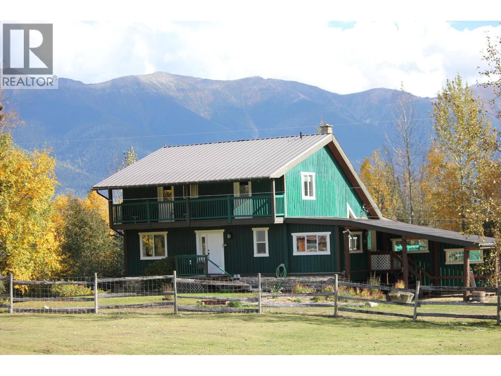 4806 W 16 HIGHWAY, McBride, British Columbia