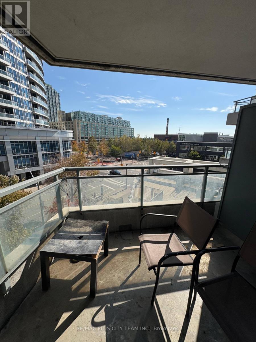 502 - 228 Queens Quay W, Toronto, Ontario  M5J 2X1 - Photo 15 - C12404901