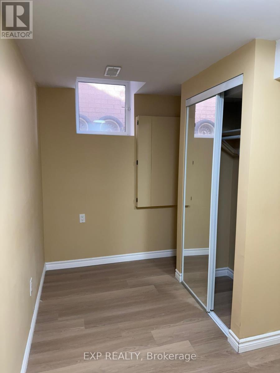 Bsmnt - 14 White Road, Brampton, Ontario  L7A 1P1 - Photo 12 - W12463277