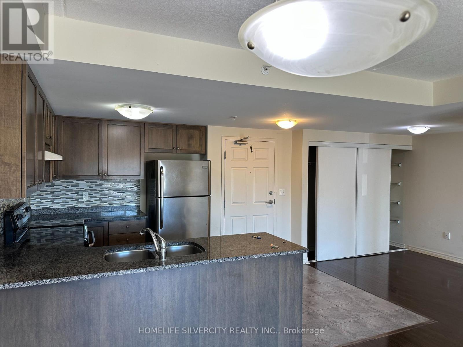209 - 45 Kingsbury Square, Guelph, Ontario  N1L 0L2 - Photo 2 - X12347895