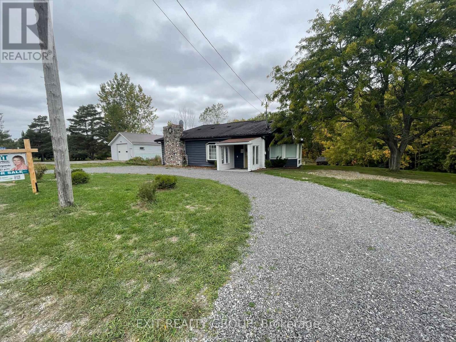 364 Fish And Game Club Road, Quinte West, Ontario  K0K 2B0 - Photo 2 - X12356919