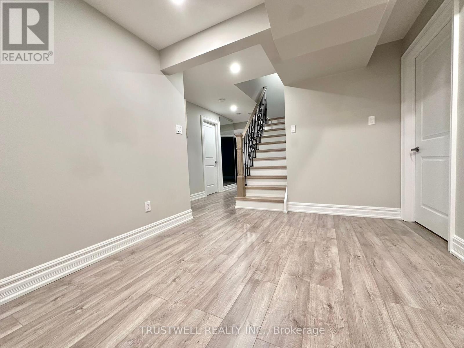 57 Emery Hill Boulevard, Markham, Ontario  L6C 2T7 - Photo 31 - N12338972