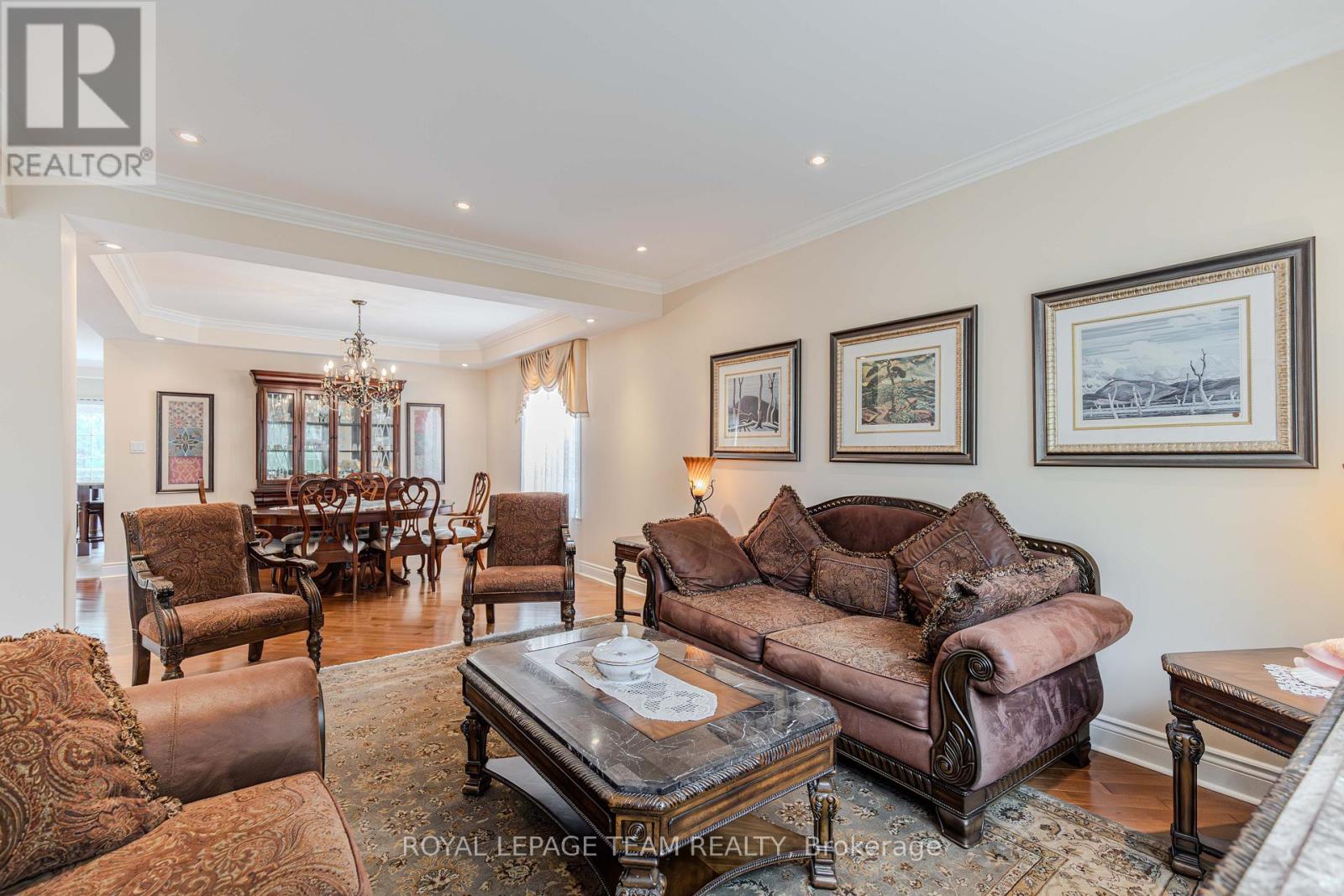 313 Eckerson Street, Ottawa, Ontario  K2S 0K8 - Photo 7 - X12336745