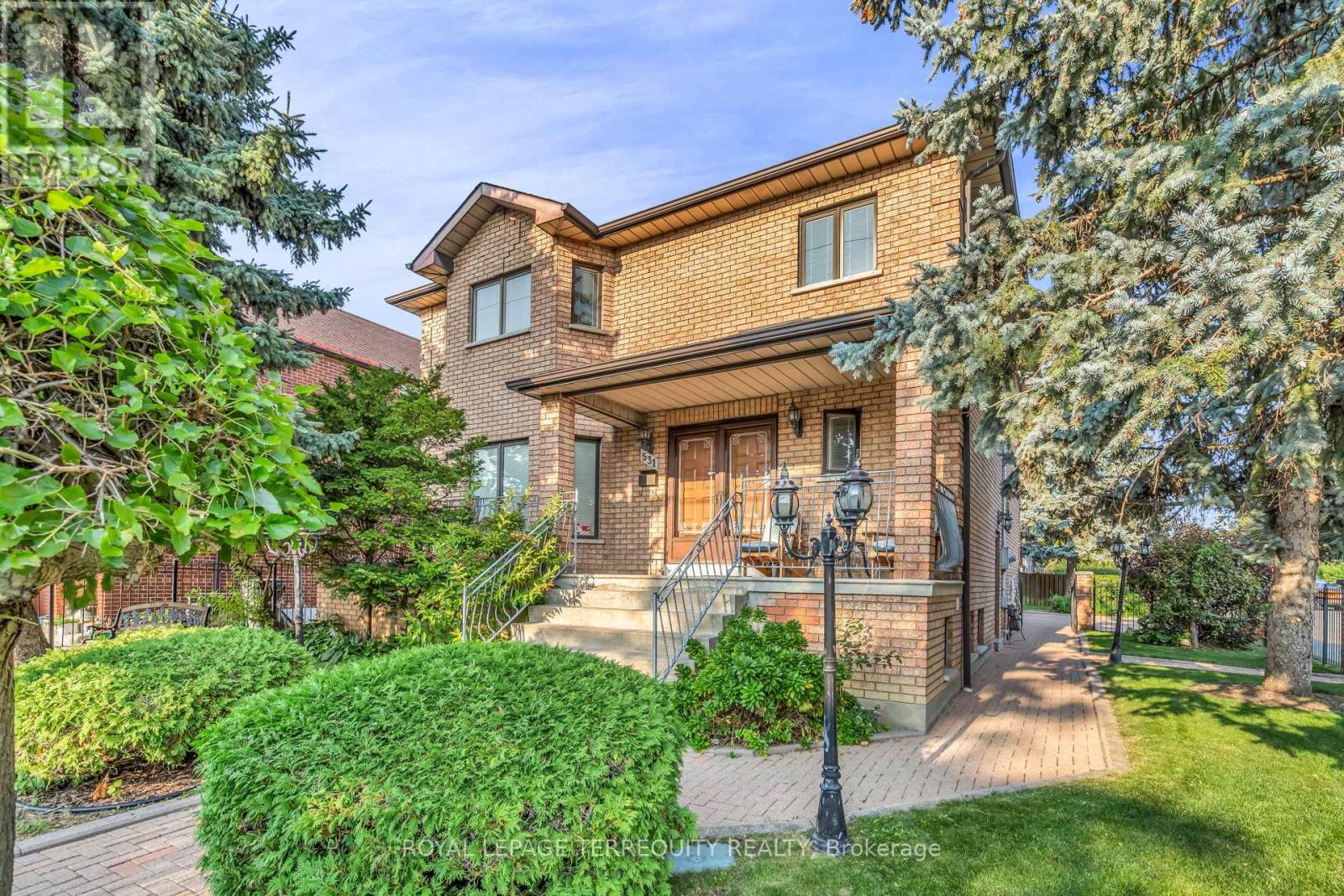 531 LAUDER AVENUE, Toronto, Ontario
