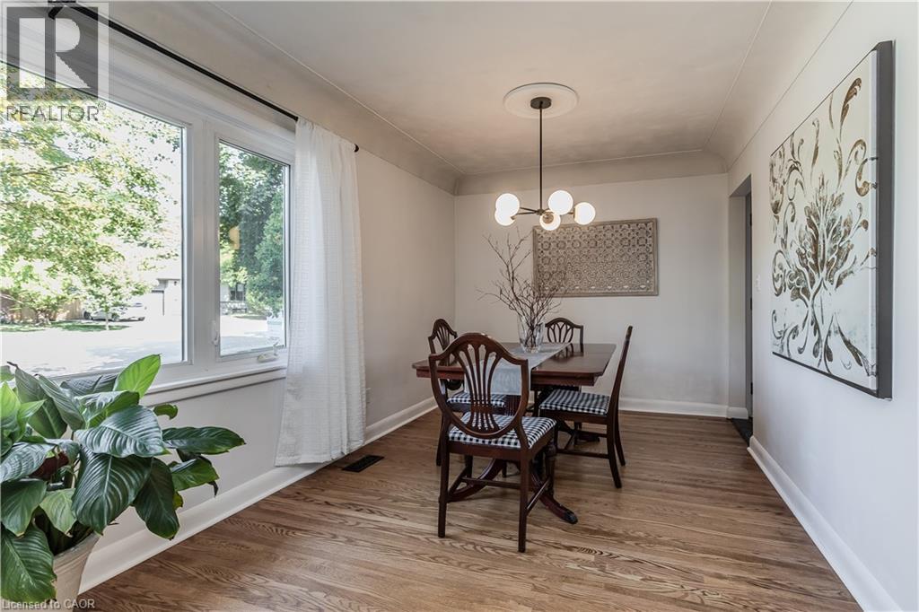 1420 Alfred Crescent, Burlington, Ontario  L7S 1K7 - Photo 6 - 40769780