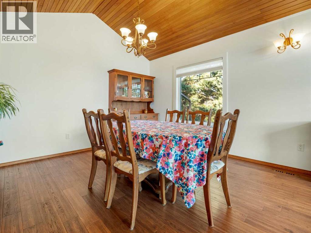 152 Coachwood Point W, Lethbridge, Alberta  T1K 6A5 - Photo 8 - A2265009