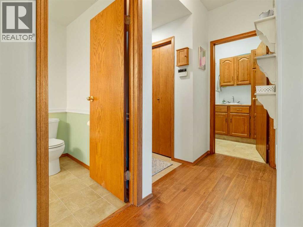 152 Coachwood Point W, Lethbridge, Alberta  T1K 6A5 - Photo 24 - A2265009