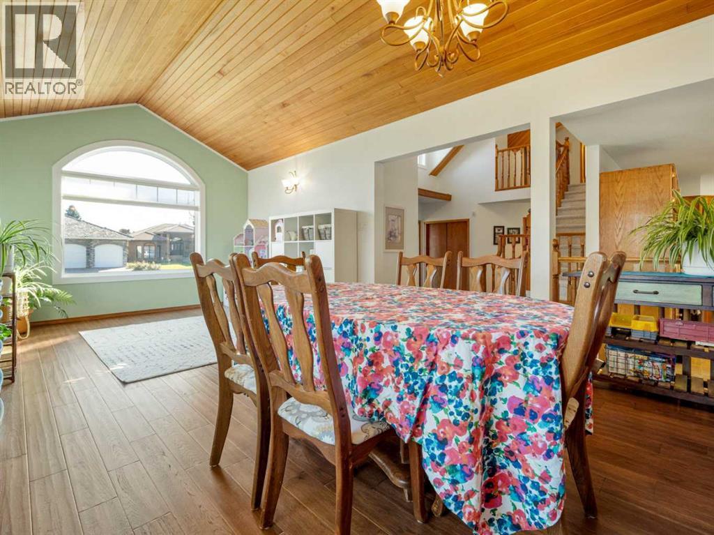 152 Coachwood Point W, Lethbridge, Alberta  T1K 6A5 - Photo 10 - A2265009