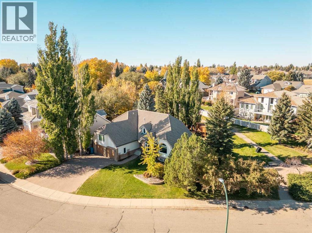 152 Coachwood Point W, Lethbridge, Alberta  T1K 6A5 - Photo 2 - A2265009