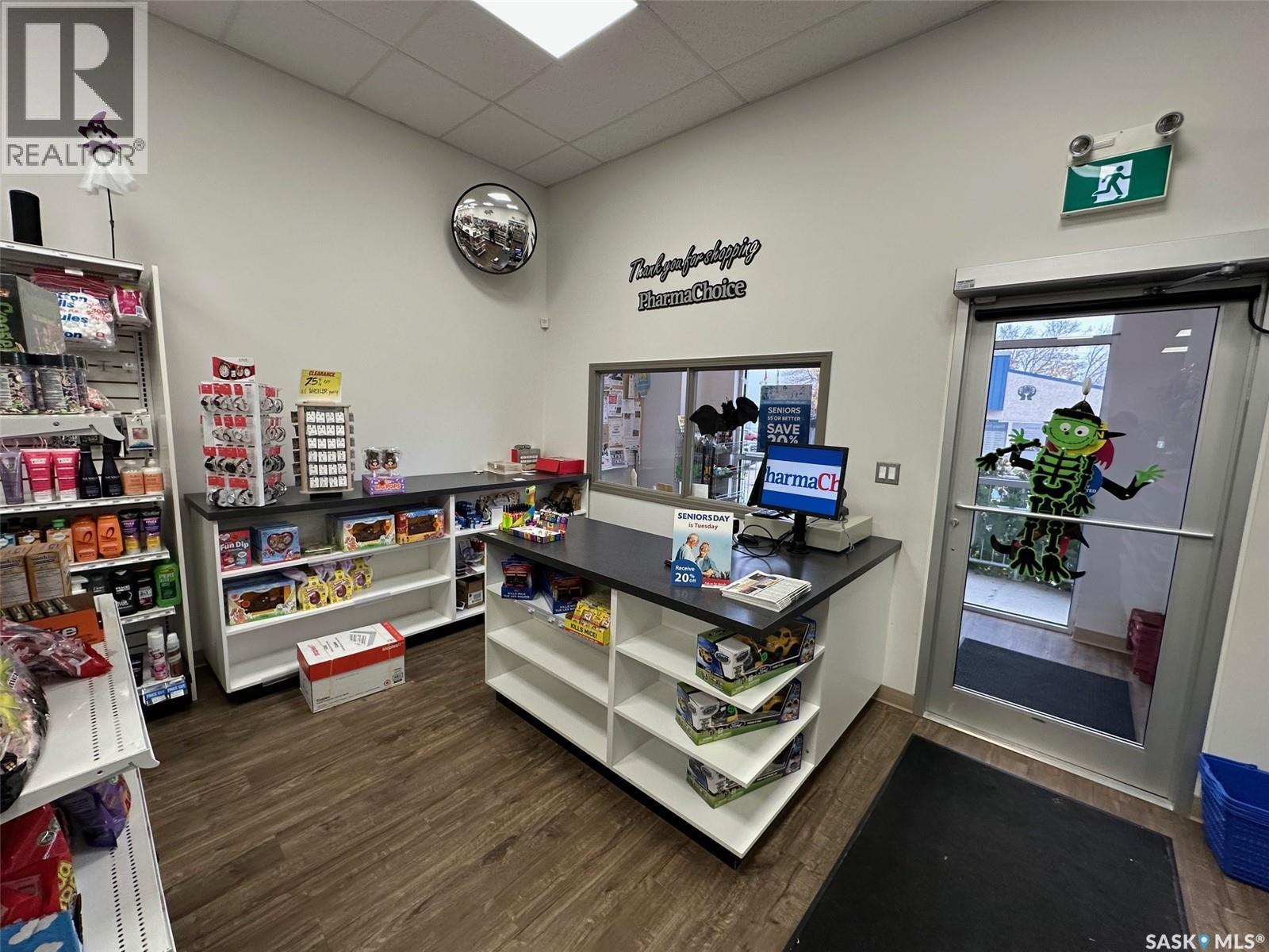 102-124 Main Street, Lafleche, Saskatchewan  S0H 2K0 - Photo 10 - SK020992