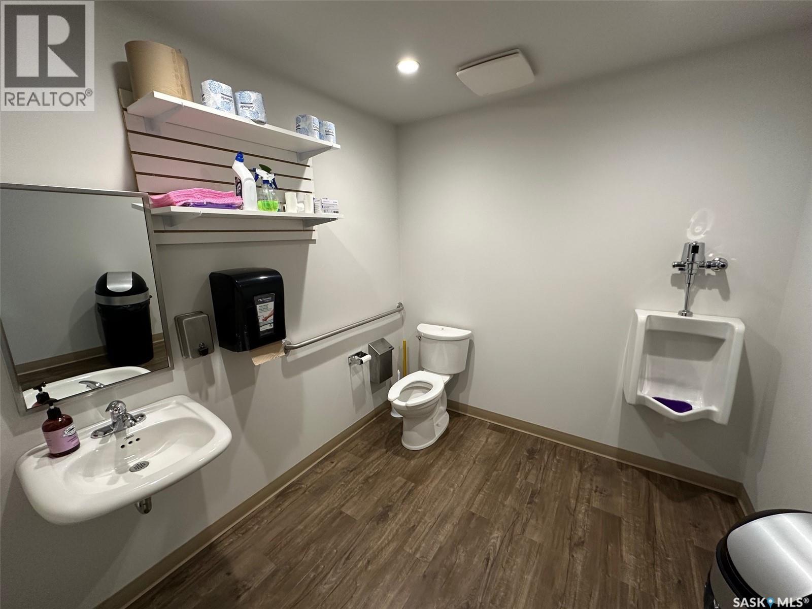 102-124 Main Street, Lafleche, Saskatchewan  S0H 2K0 - Photo 13 - SK020992