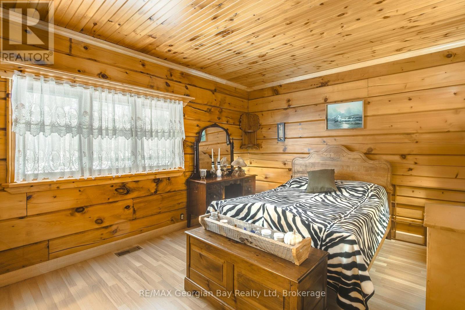 280 Conc 6 West Road W, Tiny, Ontario  L0L 2J0 - Photo 23 - S12427061
