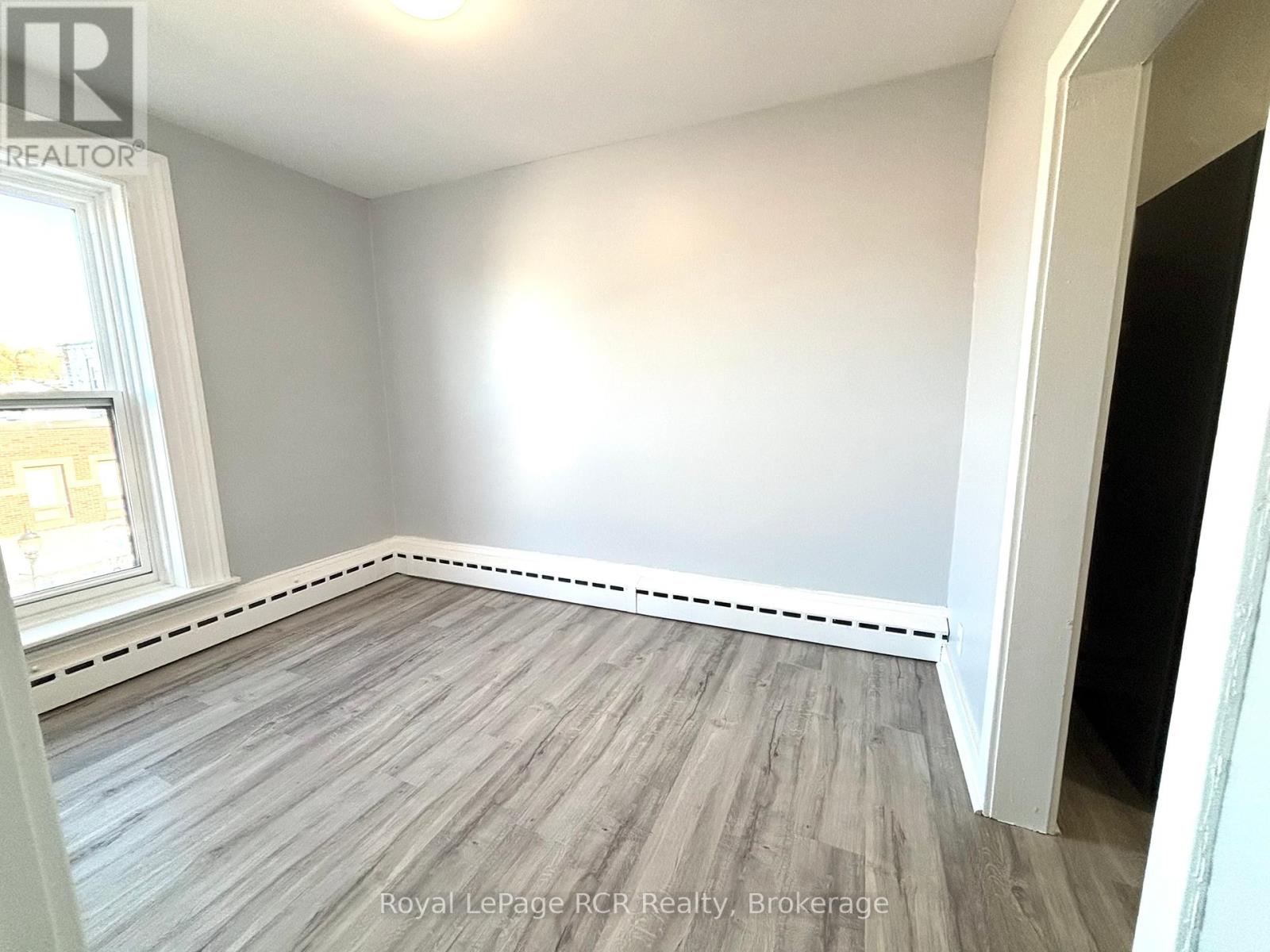 6 - 844 2nd Avenue E, Owen Sound, Ontario  N4K 2H3 - Photo 7 - X12466174