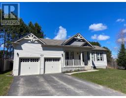 43 CLEARBROOK TRAIL, Bracebridge, Ontario