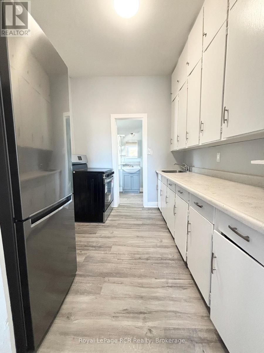 6 - 844 2nd Avenue E, Owen Sound, Ontario  N4K 2H3 - Photo 9 - X12466174