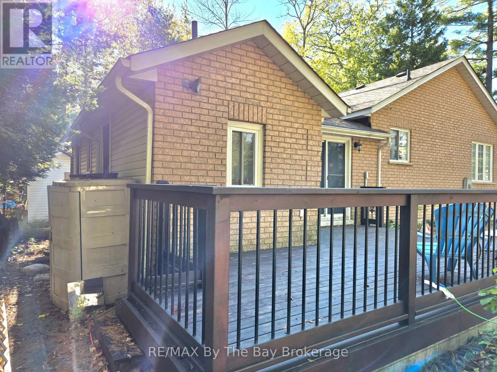 31 FOREST AVENUE, wasaga beach, Ontario
