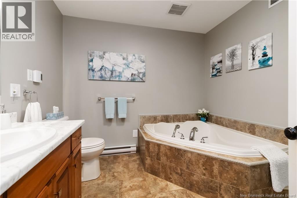 125 Oak Ridge Drive, Moncton, New Brunswick  E1G 4Z1 - Photo 25 - NB127771
