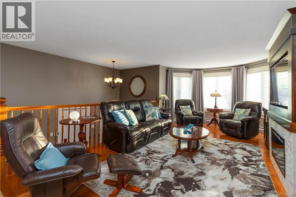 125 Oak Ridge Drive, Moncton, New Brunswick  E1G 4Z1 - Photo 5 - NB127771