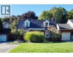 707 ROCKWAY Drive, Kitchener, Ontario