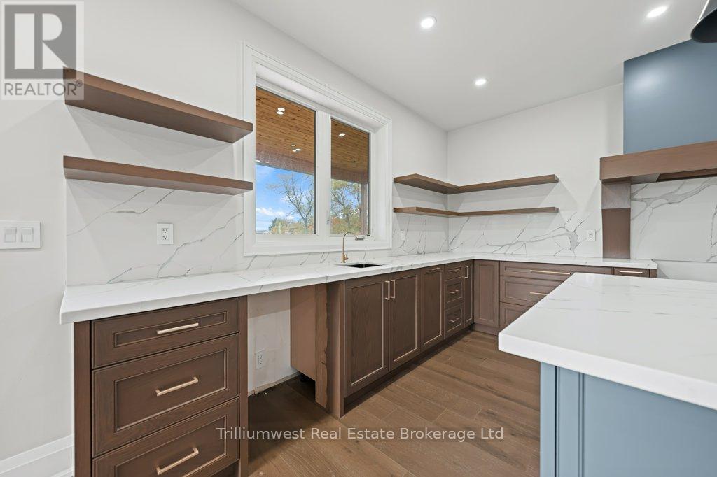 47 Whitcombe Way, Puslinch, Ontario  N0B 2C0 - Photo 11 - X12466730
