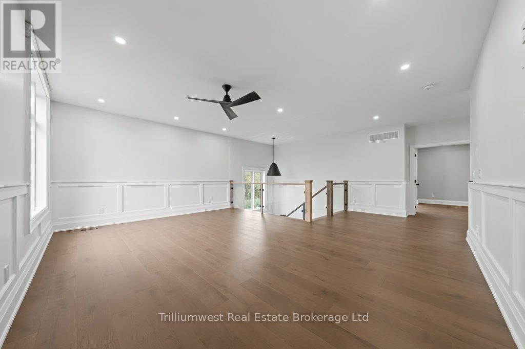 47 Whitcombe Way, Puslinch, Ontario  N0B 2C0 - Photo 18 - X12466730