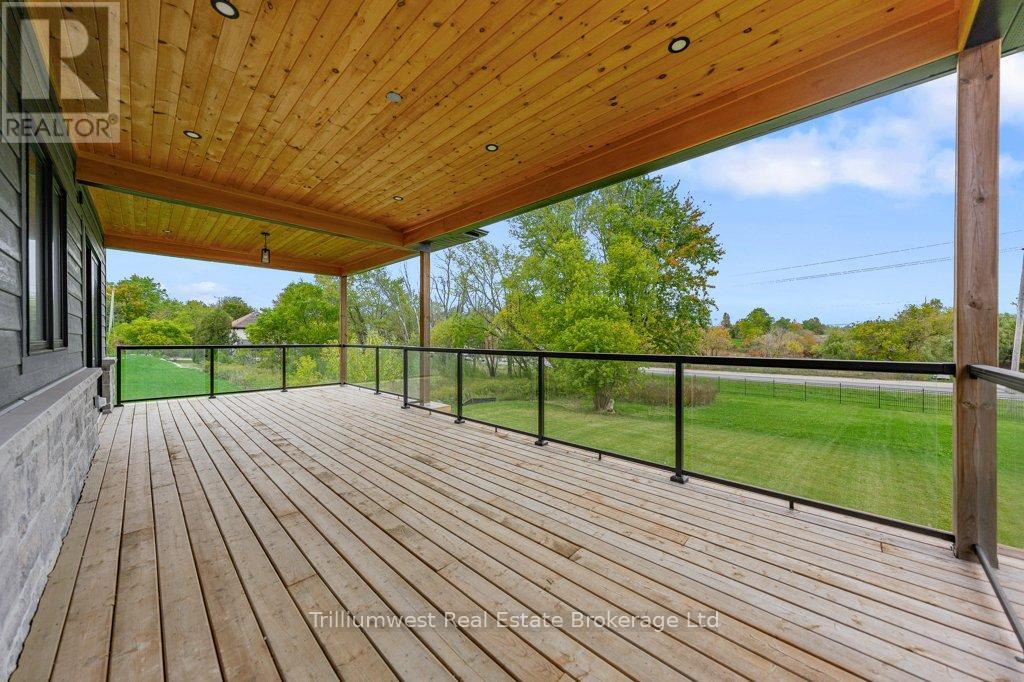 47 Whitcombe Way, Puslinch, Ontario  N0B 2C0 - Photo 32 - X12466730