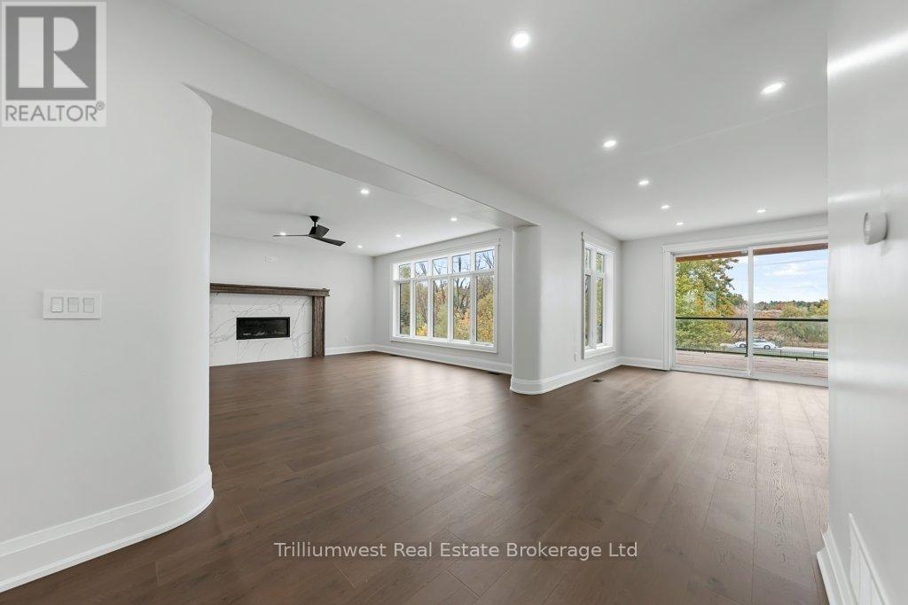 47 Whitcombe Way, Puslinch, Ontario  N0B 2C0 - Photo 5 - X12466730