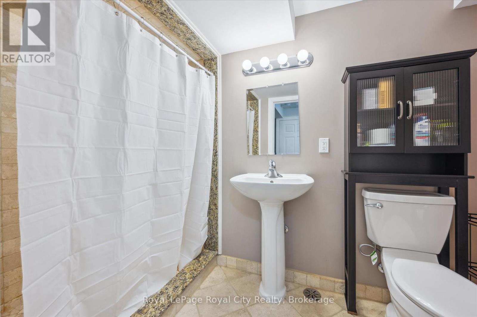 93 Doyle Drive, Guelph, Ontario  N1G 5B9 - Photo 35 - X12466732