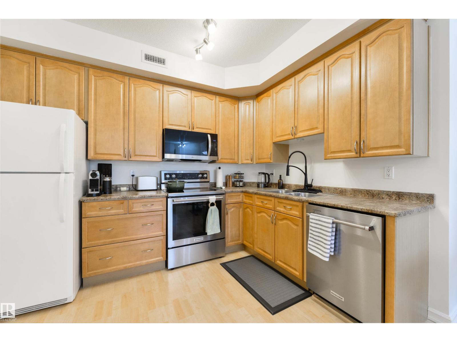 #304 10630 78 Av Nw, Edmonton, Alberta  T6E 1P5 - Photo 6 - E4462373