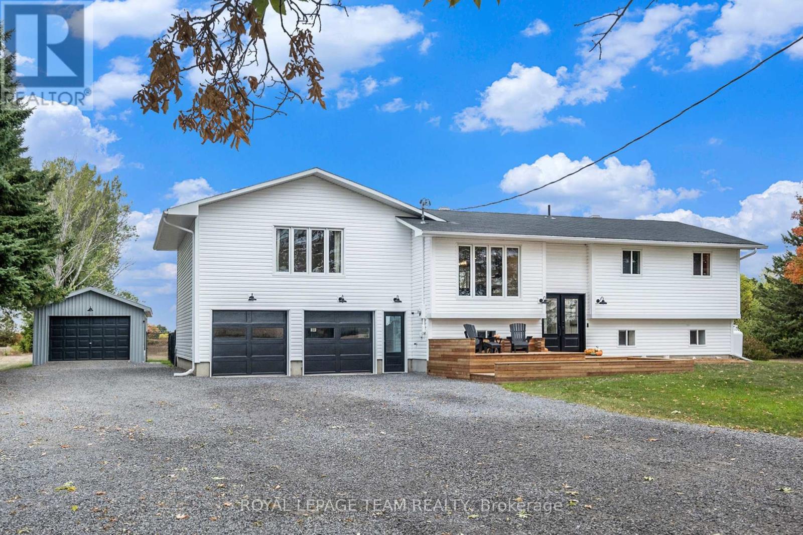 1421 Stone Road, North Grenville, Ontario  K0G 1S0 - Photo 2 - X12466722